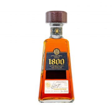 Anejo 700 ml